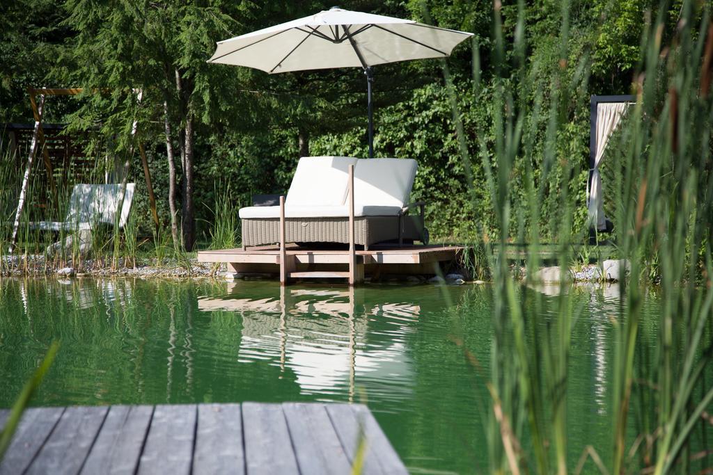 Genussdorf Gmachl - Hotel & Spa ベルクハイム エクステリア 写真