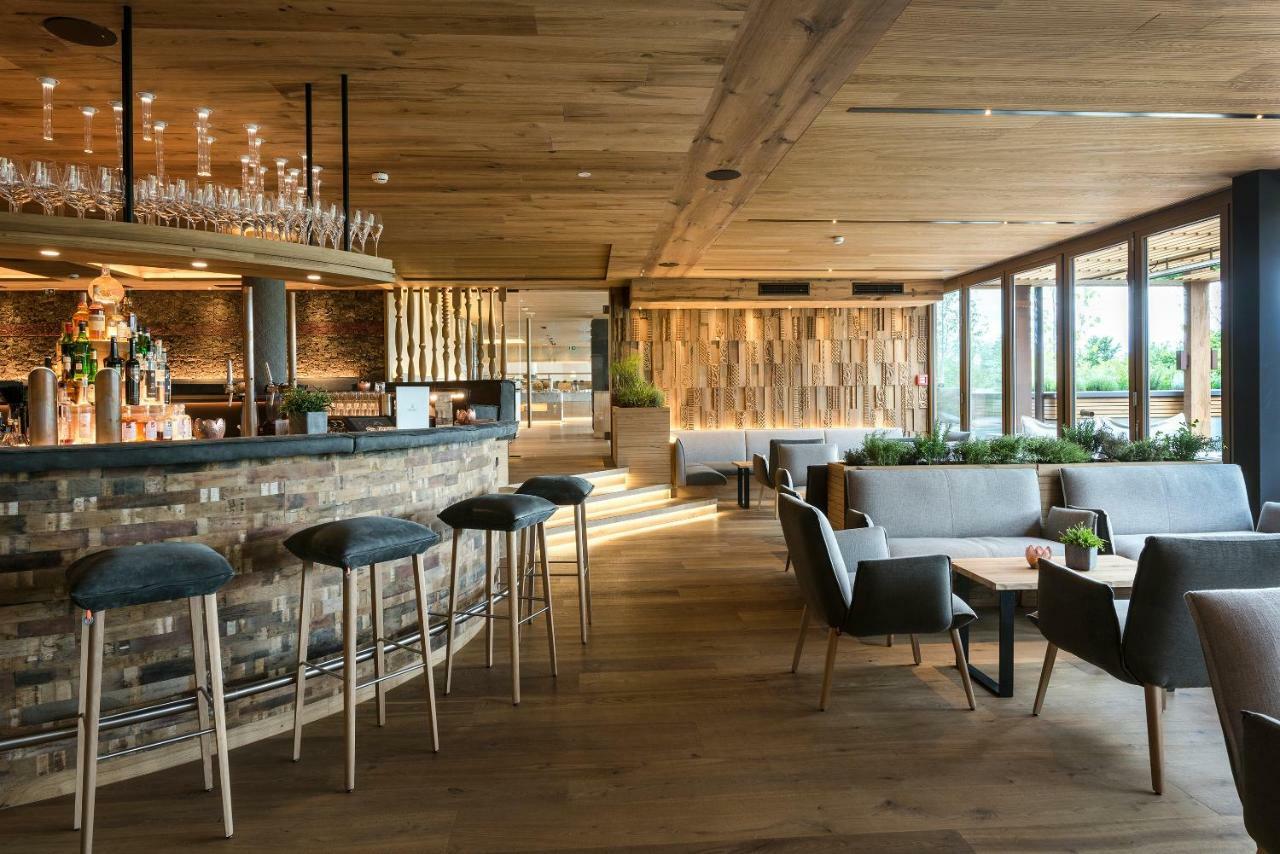 Genussdorf Gmachl - Hotel & Spa ベルクハイム エクステリア 写真
